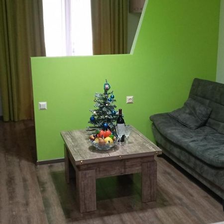 Studio Apartment In Μπατούμι Εξωτερικό φωτογραφία